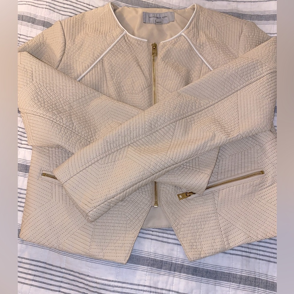 NWOT MARC NEW YORK Women’s Cream Faux Leather Textured Moto Jacket - Picture 5 of 9